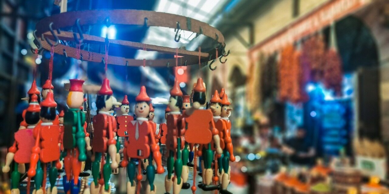 16692474-puppet-5377965_1280